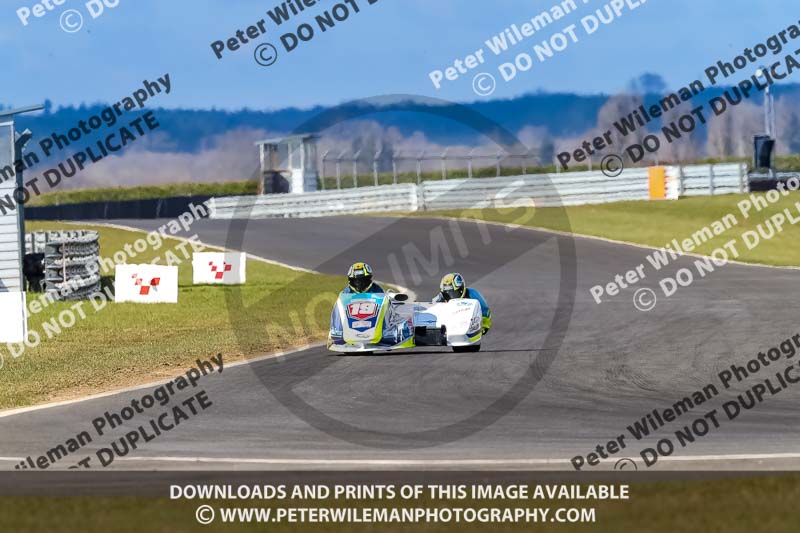 enduro digital images;event digital images;eventdigitalimages;no limits trackdays;peter wileman photography;racing digital images;snetterton;snetterton no limits trackday;snetterton photographs;snetterton trackday photographs;trackday digital images;trackday photos